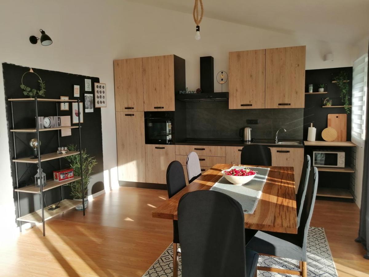 Apartment Near The Sea-Self Check-In Ποντστράνα Εξωτερικό φωτογραφία